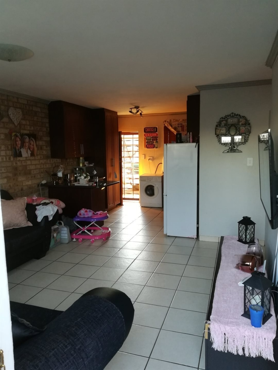 2 Bedroom Property for Sale in Baillie Park North West